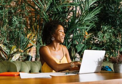 cursos-de-graduacao-gratuitos-ead-ou-semipresenciais-abrem-7-505-vagas