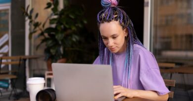 pos-graduacao-profissional-em-educacao-abre-44-vagas-gratuitas-para-o-segundo-semestre