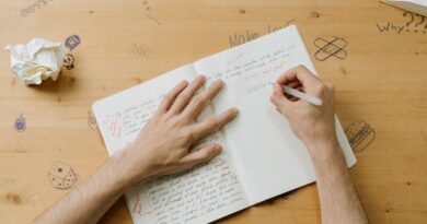 ministerio-da-cultura-e-ufrgs-abrem-1000-vagas-em-curso-gratuito-e-pagarao-bolsa-de-r-2-mil-para-os-100-melhores