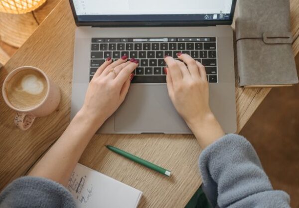 faculdade-engenheiro-salvador-arena-promove-projeto-de-ferias-com-cursos-online-gratuitos-para-todo-o-pais
