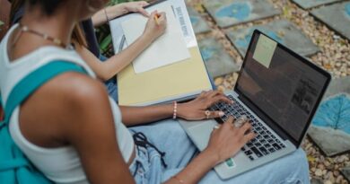 curso-gratuito-de-literatura-historia-e-cultura-afro-brasileira-na-sala-de-aula-recebe-inscricoes-e-oferece-certificado