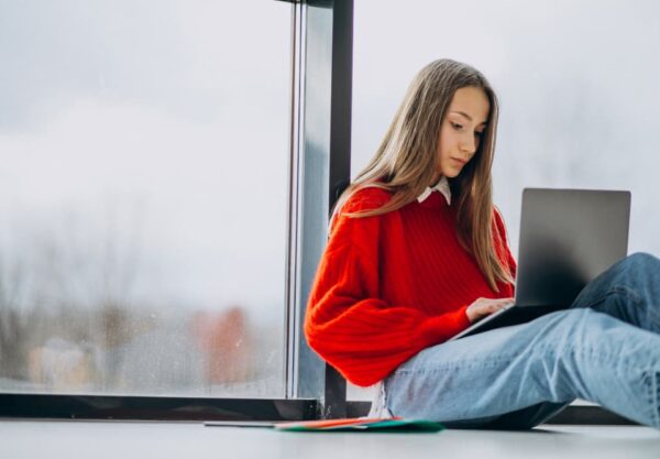 13-cursos-de-especializacao-gratuitos-e-100-online-com-inscricoes-abertas-hoje