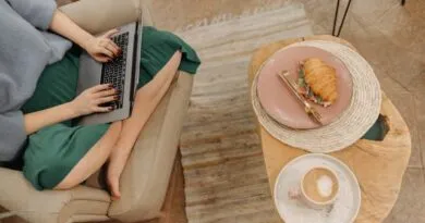 nova-escola-oferece-mais-de-100-cursos-gratuitos-100-online-com-certificado