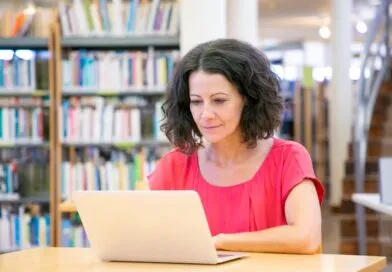 programa-gratuito-de-formacao-continuada-de-professores-abre-8050-vagas